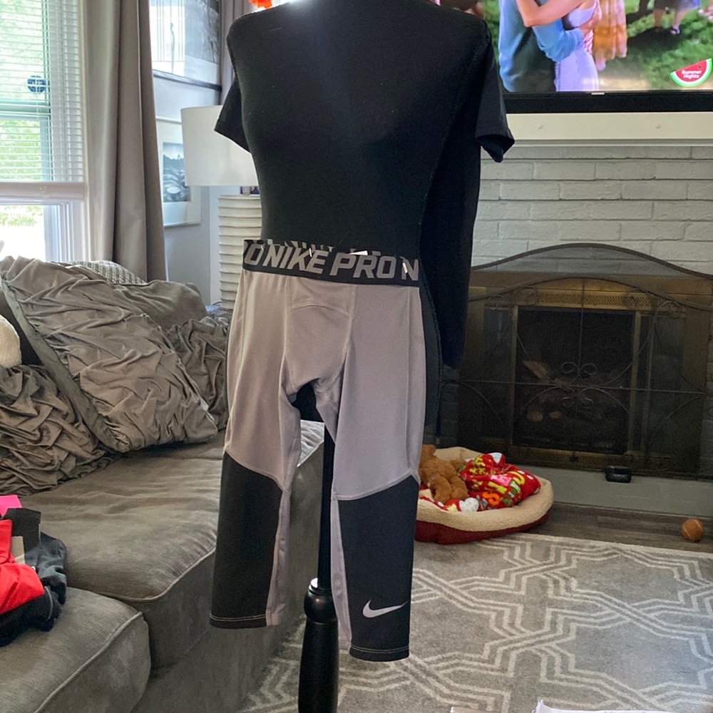 Gray Nike compression pants brand new without tags Extra small